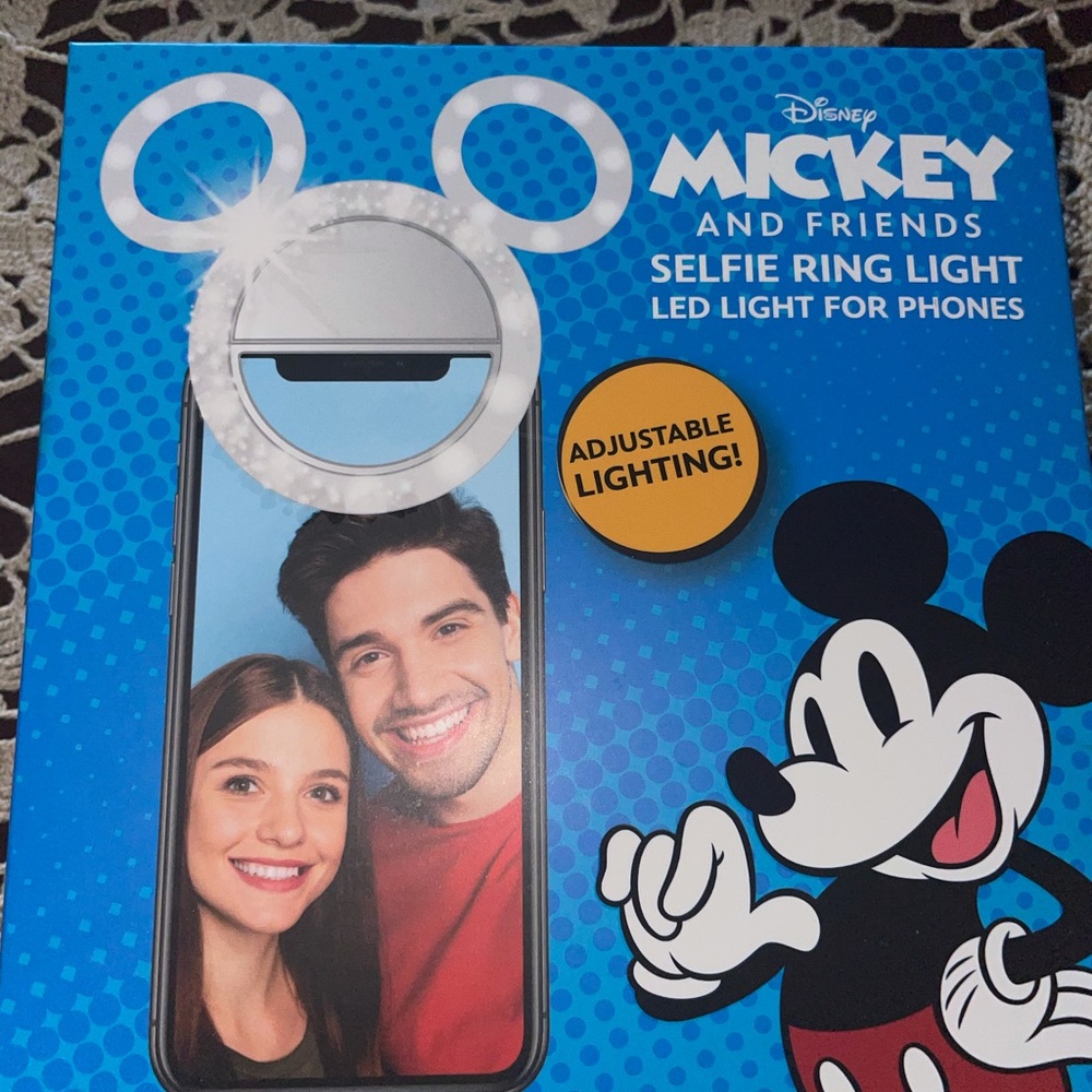 Disney Mickey and Friends & Minnie Mouse Selfie Ring Light LED Light for Phones